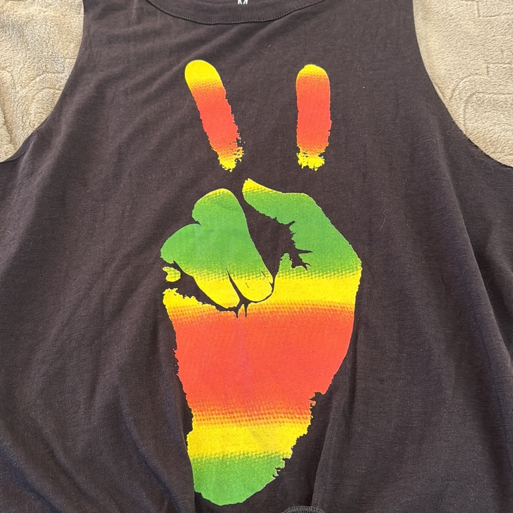 NWT Chaser Rasta Peace sign Tank - Medium - Picture 5 of 9